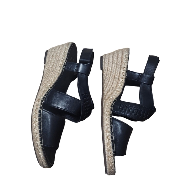 10 Clark's black wedges - Picture 7 of 9